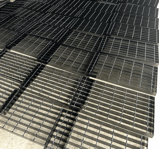 Tấm Sàn Grating Miền Bắc - Công Ty TNHH Gia Công Và Dịch Vụ Thép Miền Bắc